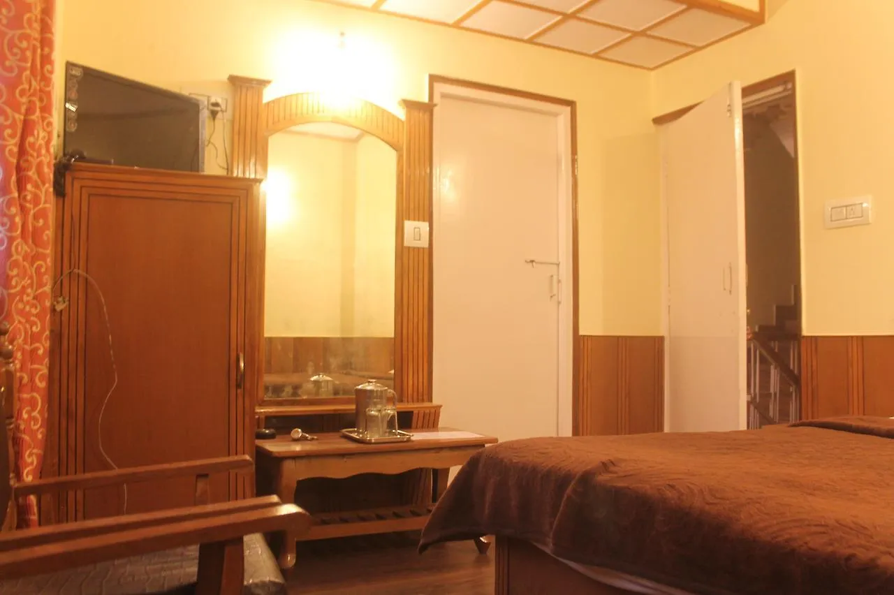 Hotel Classic Rooms In Shimla India