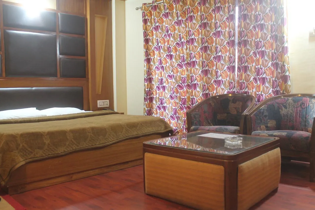 Hotel Classic Rooms In Shimla